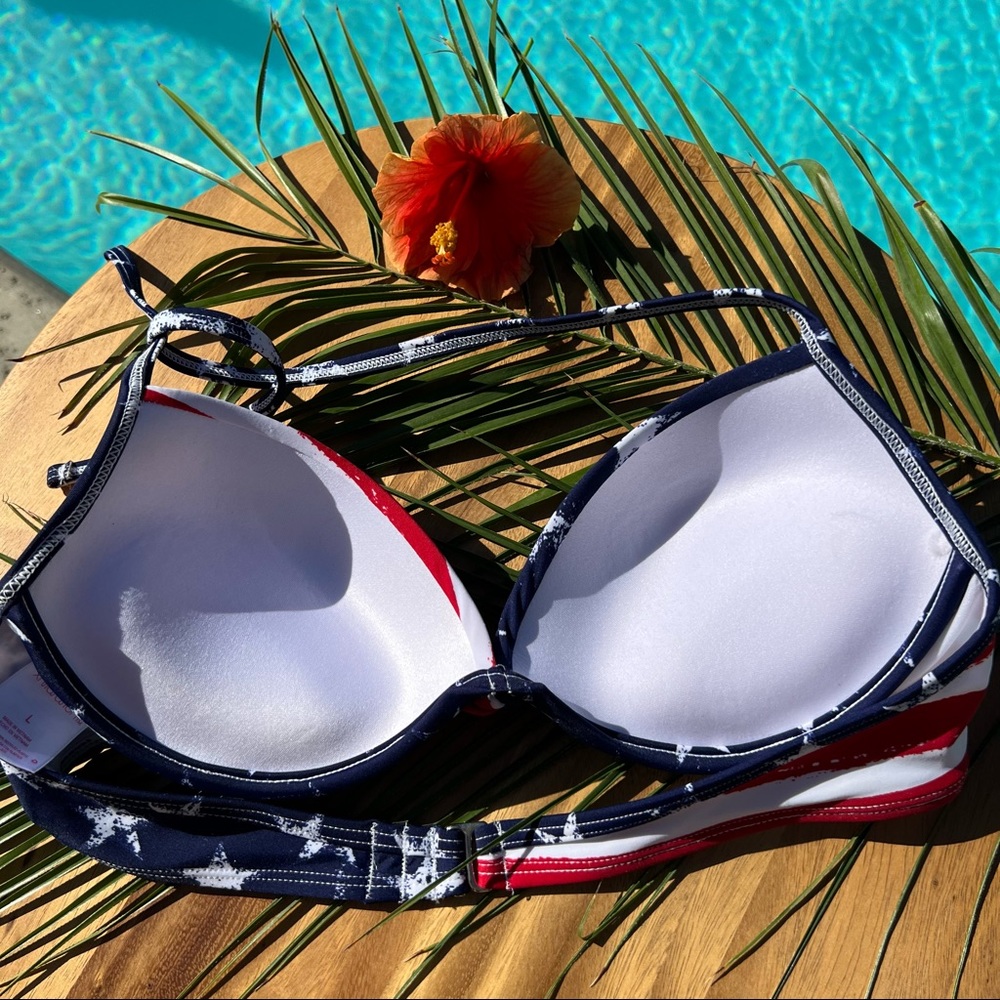 ❌SOLD❌ Xhilaration Stars & Stripes Underwire Bikini Top, Red White Blue, L - Picture 9 of 17